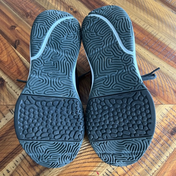 New Balance Women’s FuelCell Trainer v2 - Size 9 - Picture 7 of 7